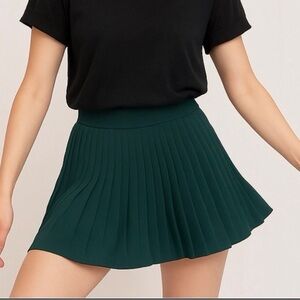 SO High Rise Pleated Tennis Skirt Small Dark Green- Sporty, Fall, & Holiday